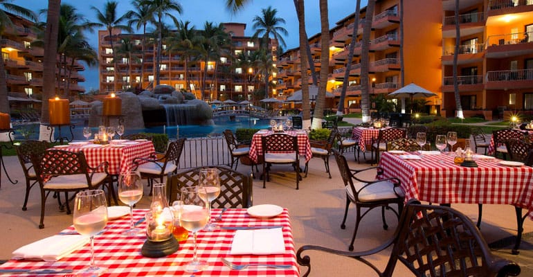 affordable Puerto Vallarta All-Inclusive Resort /images/resorts/puertovilla4.jpg